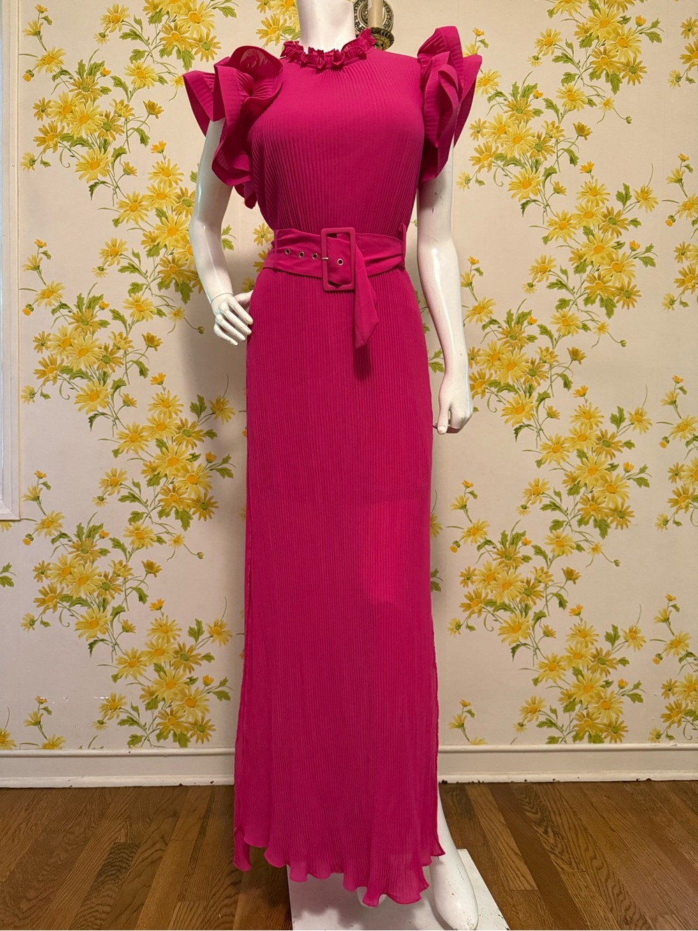 Fuchsia Ruffle-Sleeve Maxi Dress with Belt size S